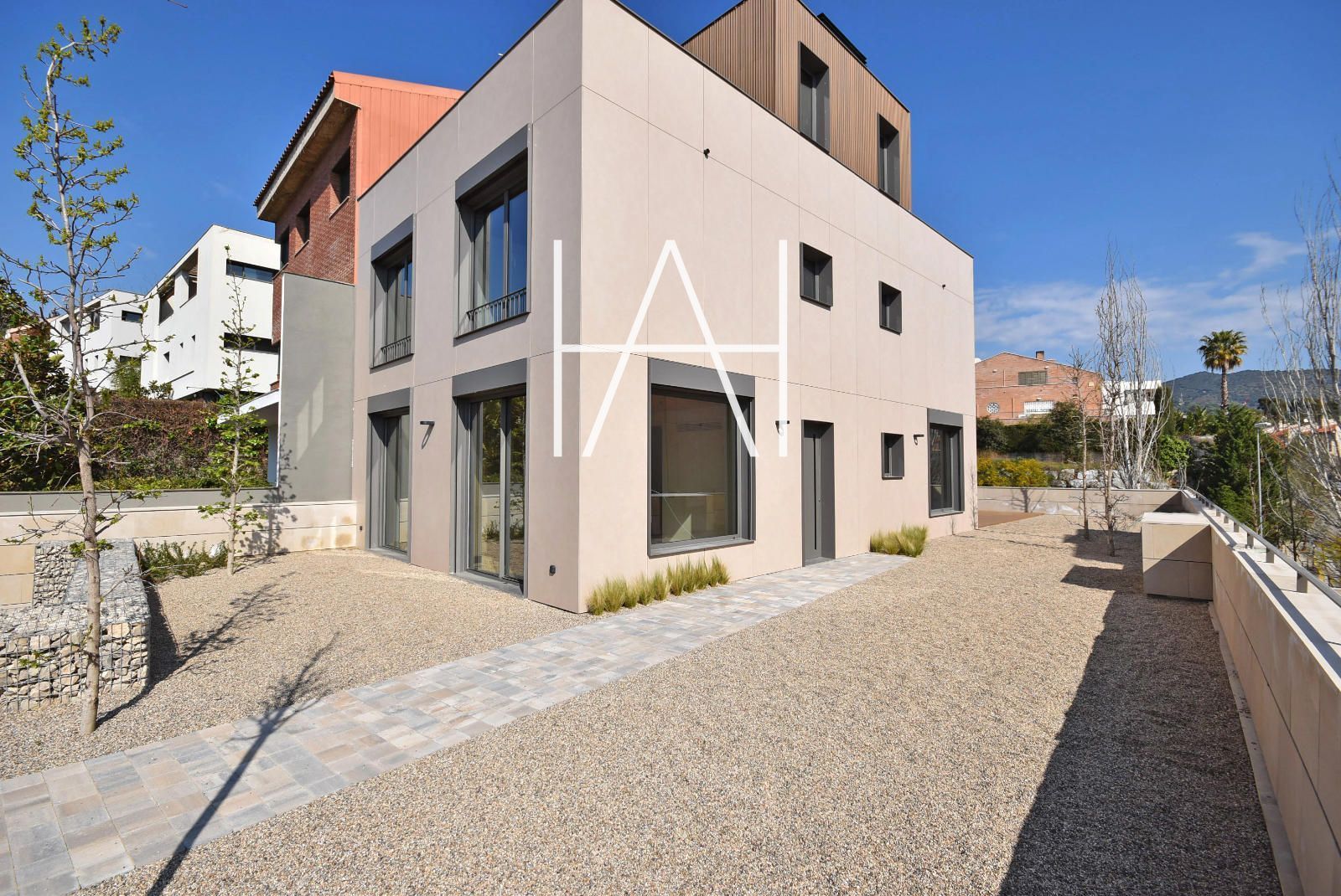 Exterior view of House or chalet to rent in Tiana  with Air Conditioner, Heating and Terrace
