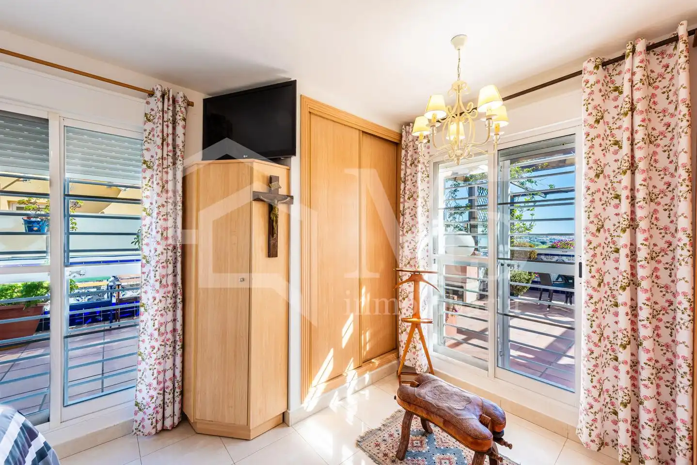 Schlafzimmer von Dachboden zum Verkauf in Vélez-Málaga mit Klimaanlage, Terrasse und Abstellraum