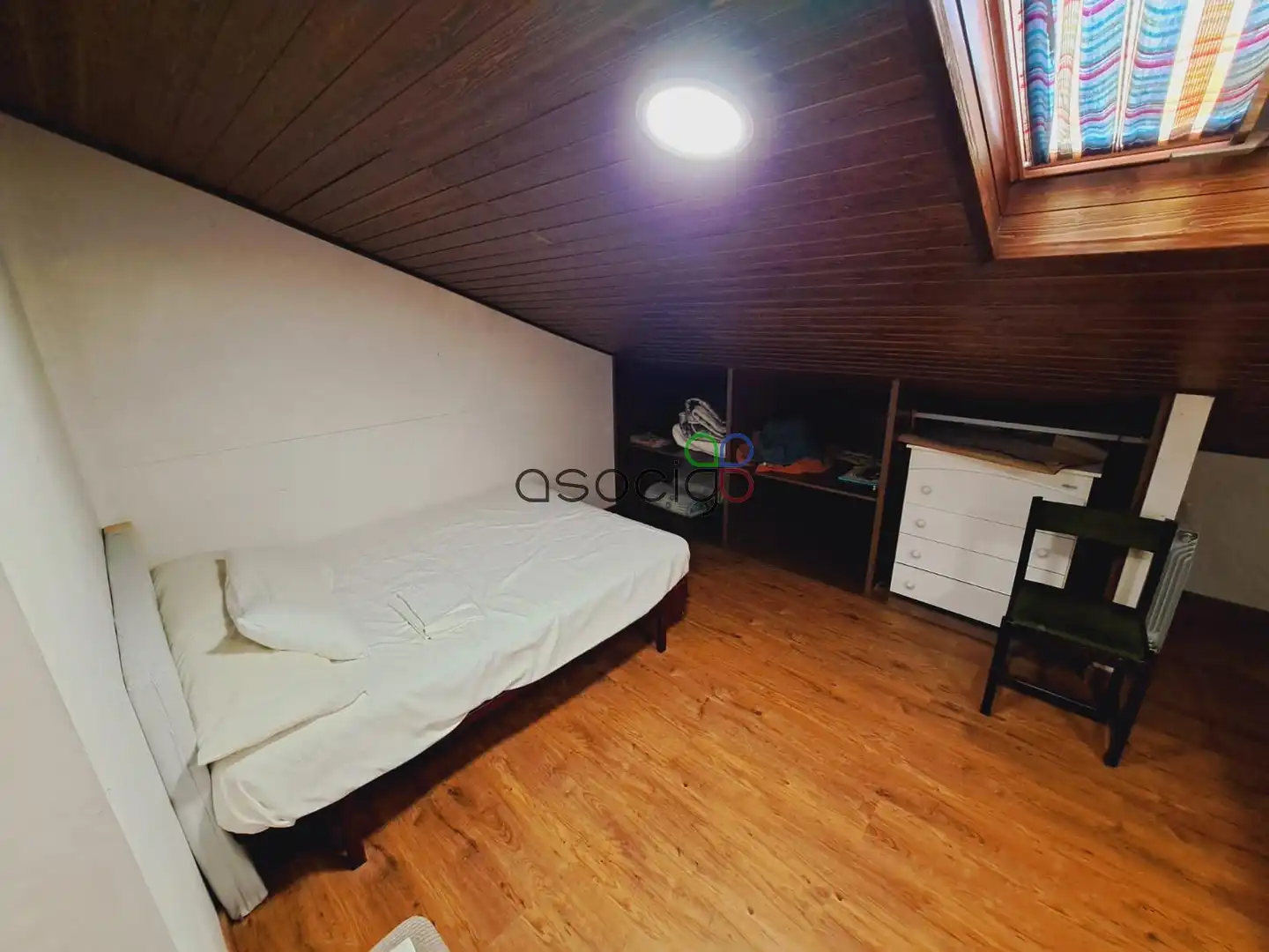 Habitación de Casa o chalet en venta en Solanillos del Extremo con Calefacción, Trastero y Piscina