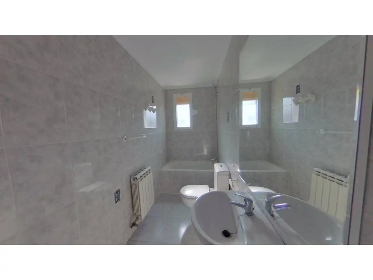 Baño de Piso en venta en  Pamplona / Iruña