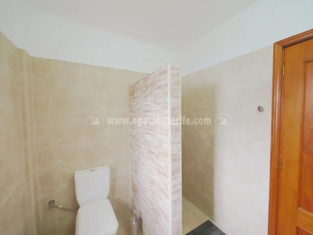 Country homes for sale in Casco Urbano