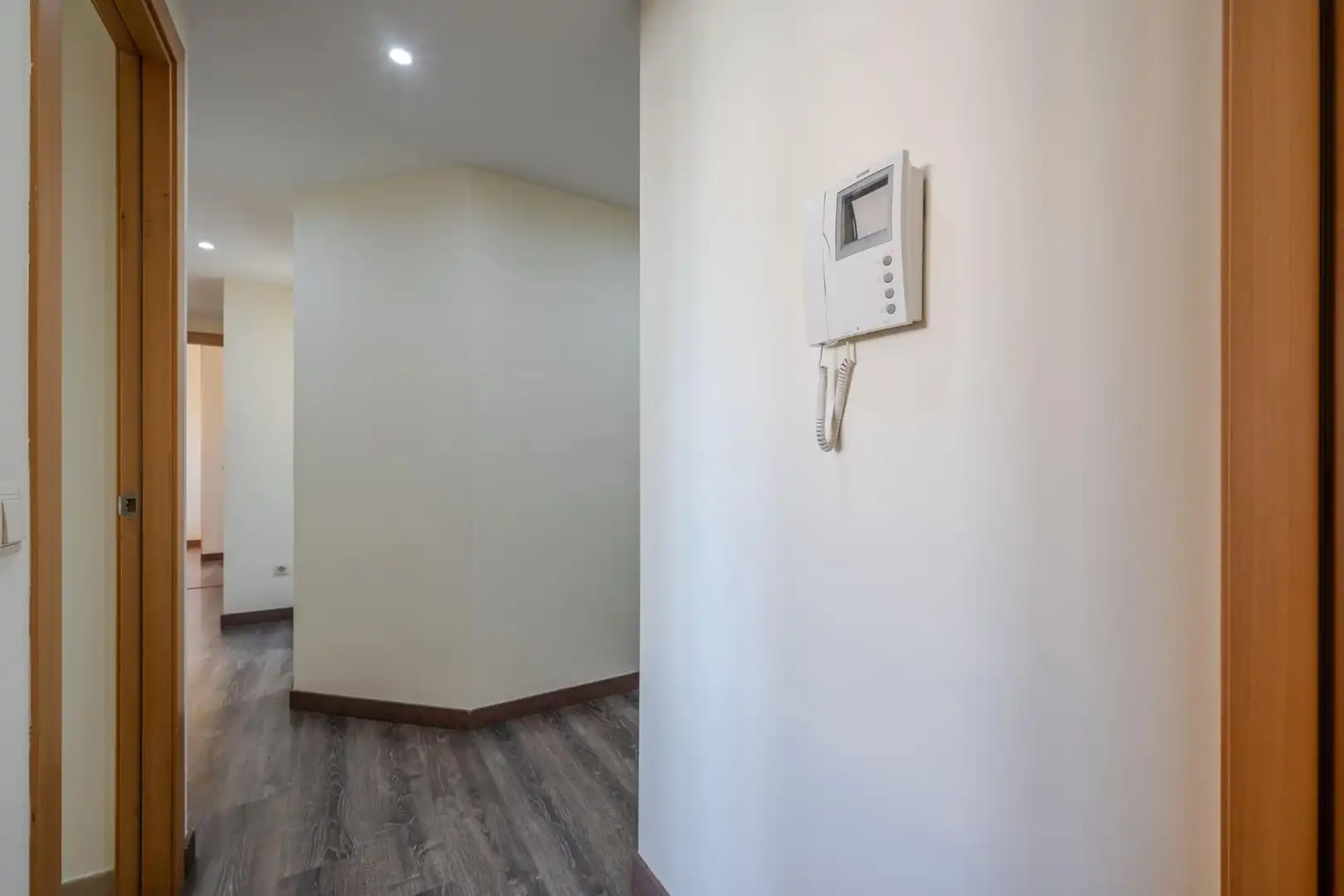 Wohnung zur Miete in Salt