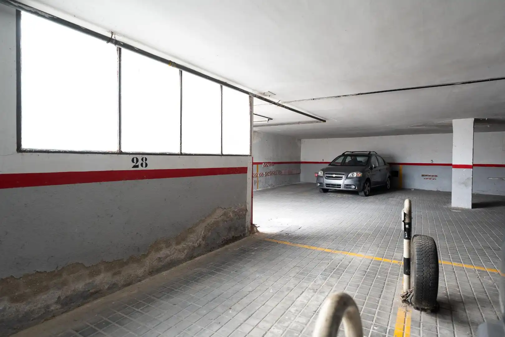Parkplatz von Garage zum Verkauf in Madrid