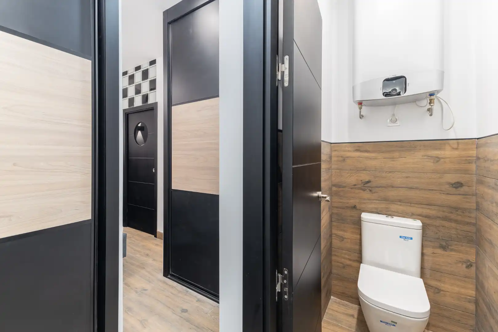 Baño de Apartamento de alquiler en Madrid con Aire acondicionado, Calefacción y Amueblado