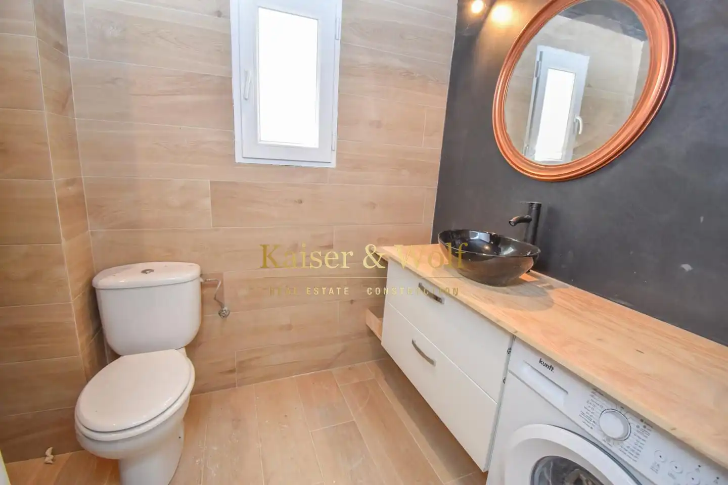 Bathroom of Flat for sale in Santa Pola  with Air Conditioner and Furnished