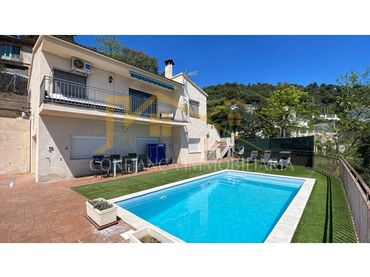 Casa en venta en Sant Cebrià de Vallalta