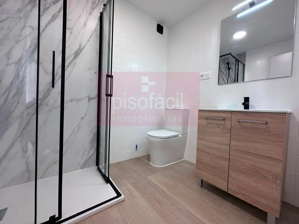 Baño de Piso en venta en Lugo