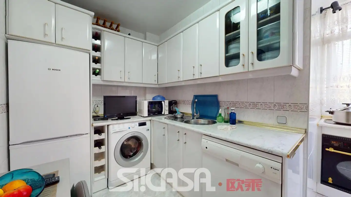 Küche von Wohnung zum Verkauf in Parla mit Heizung, Terrasse und Möbliert