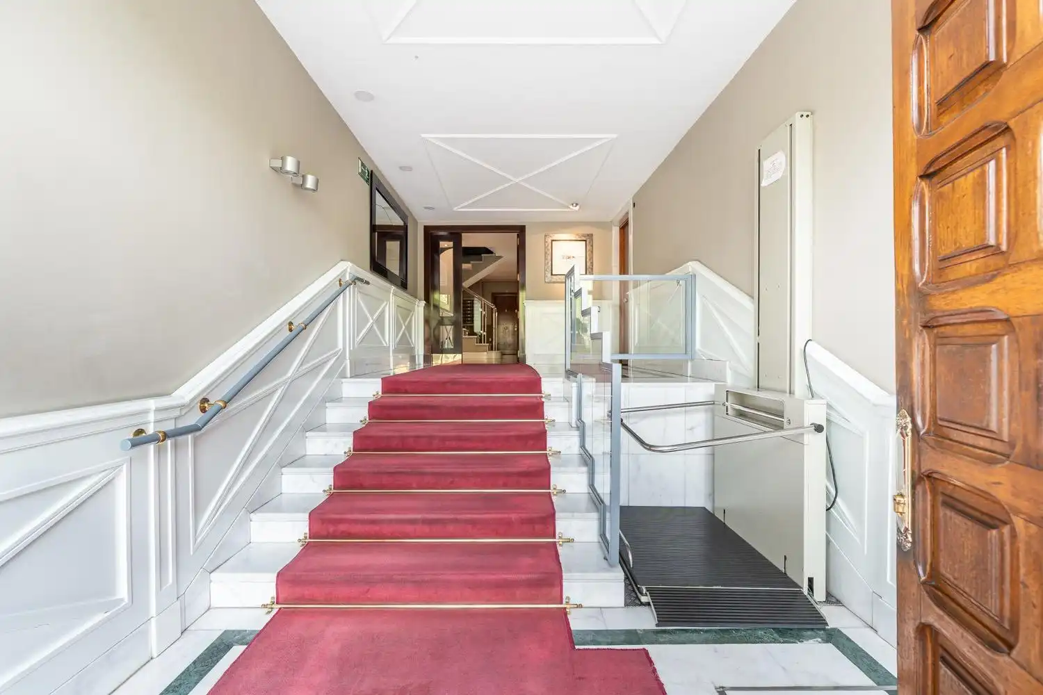 Piso en venta en  Madrid Capital con Aire acondicionado, Terraza y Amueblado