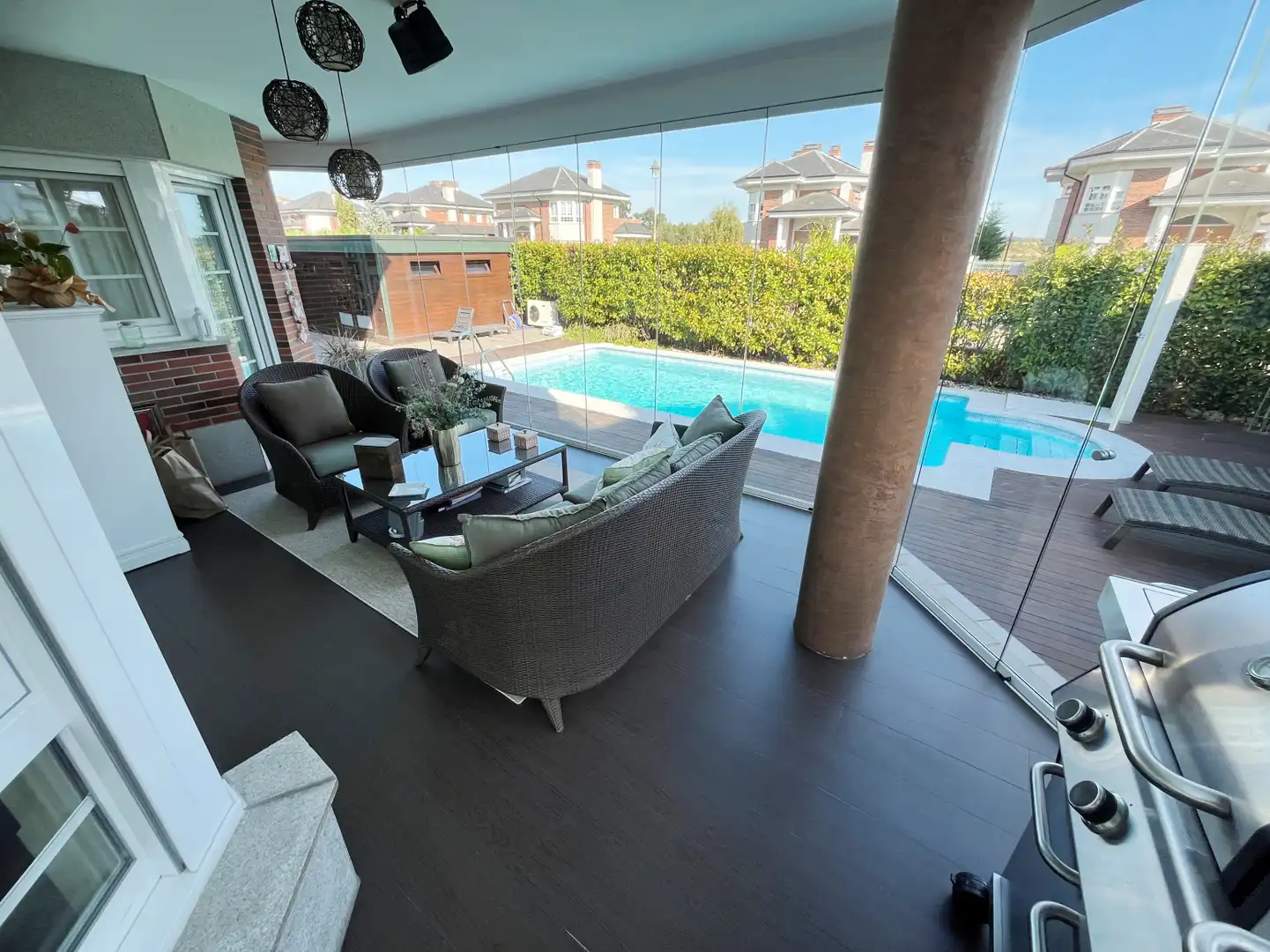 Piscina de Casa o xalet en venda en Corvera de Asturias amb Calefacció, Parquet i Terrassa