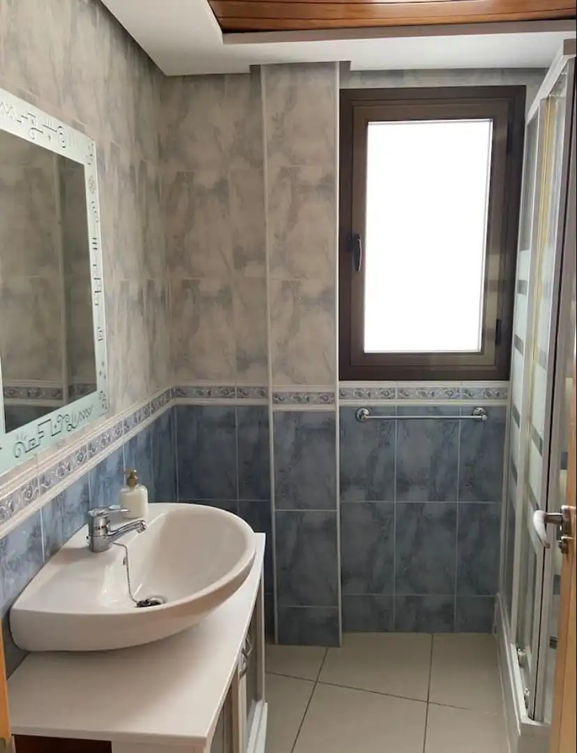 Baño de Apartamento en venta en Benidorm con Aire acondicionado, Terraza y Amueblado