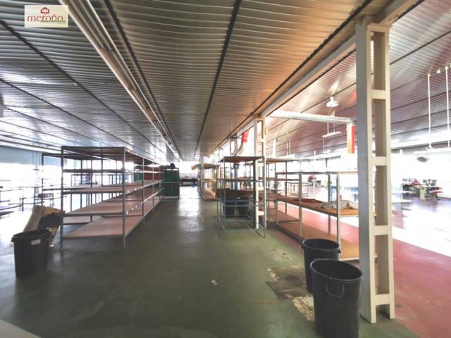 Nave industrial en Venta en El Toscar