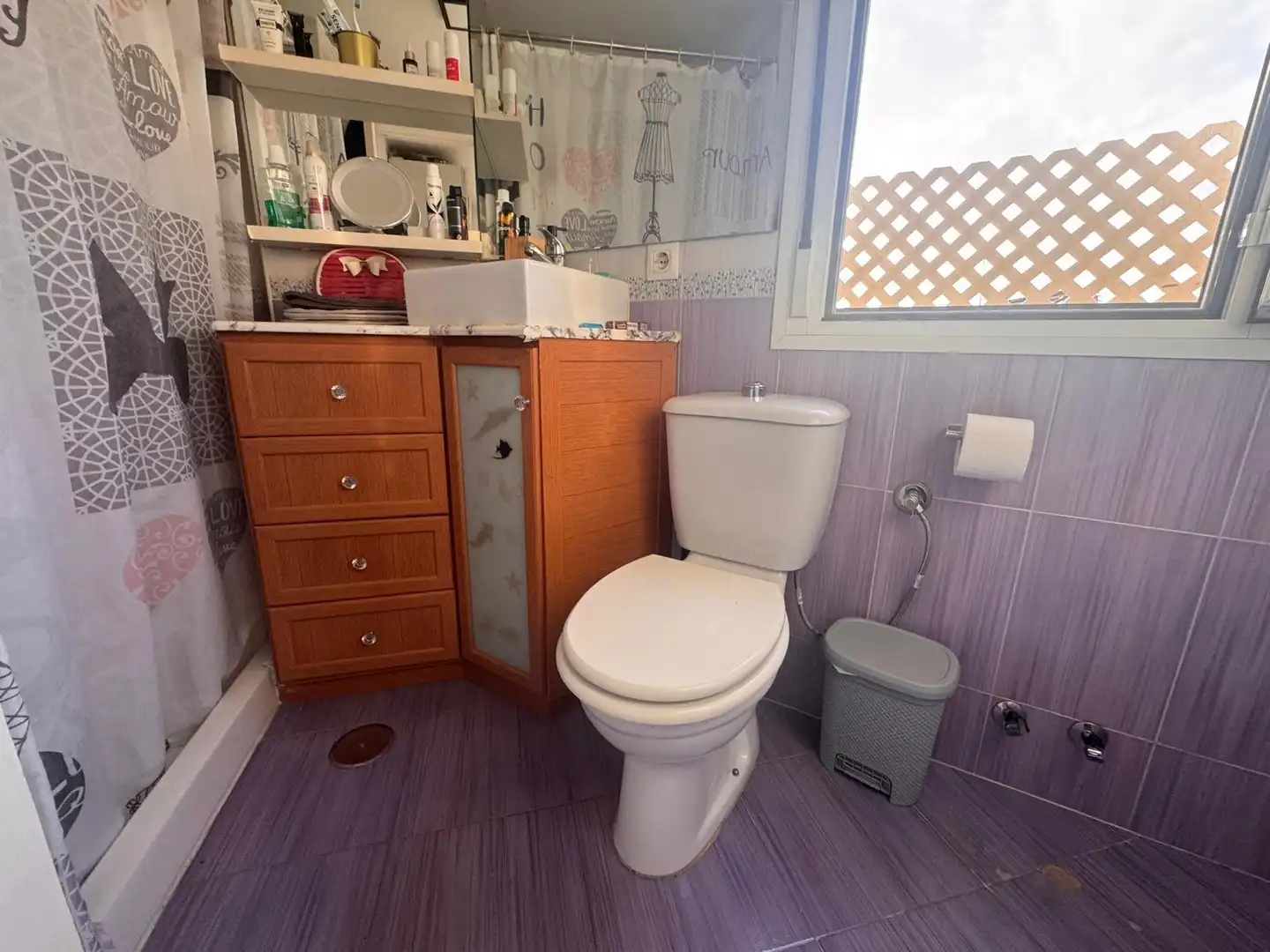 Baño de Piso en venta en Arenal - La Pólvora
