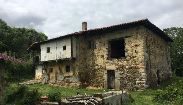 Vista exterior de Casa o xalet en venda en Parres