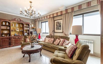 Living room of Flat for sale in  Granada Capital  with Heating and Storage room