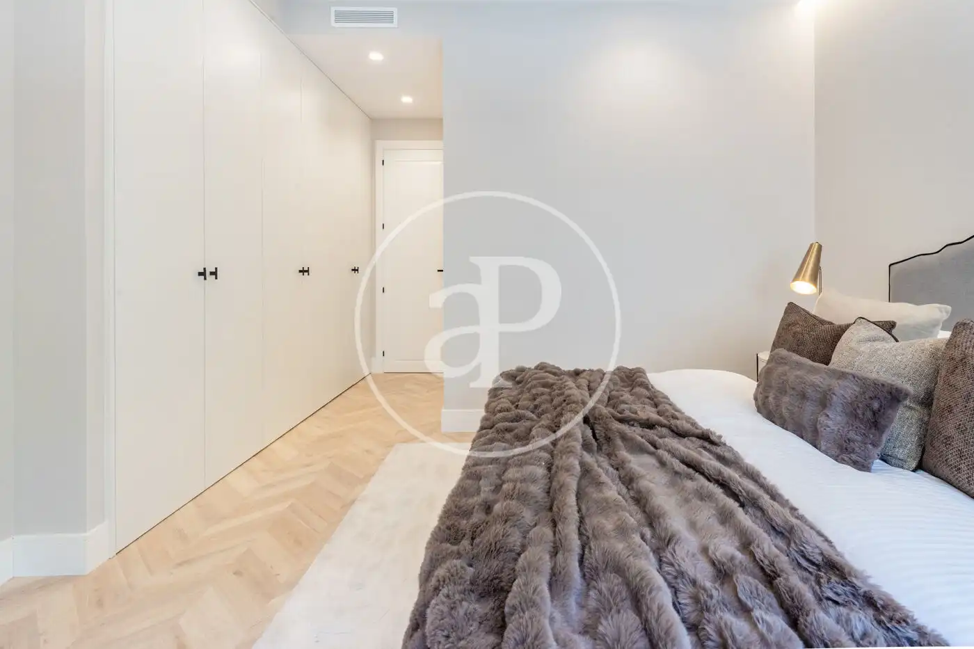 Habitación de Piso en venta en Madrid con Aire acondicionado, Calefacción y Trastero