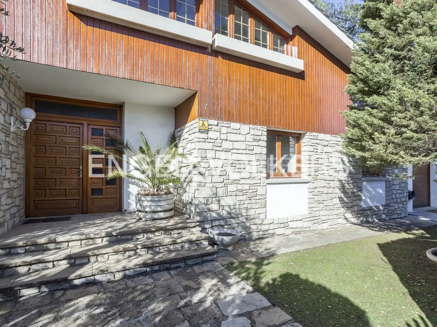 Vista exterior de Casa o chalet en venta en La Pobla de Claramunt con Calefacción, Jardín privado y Terraza