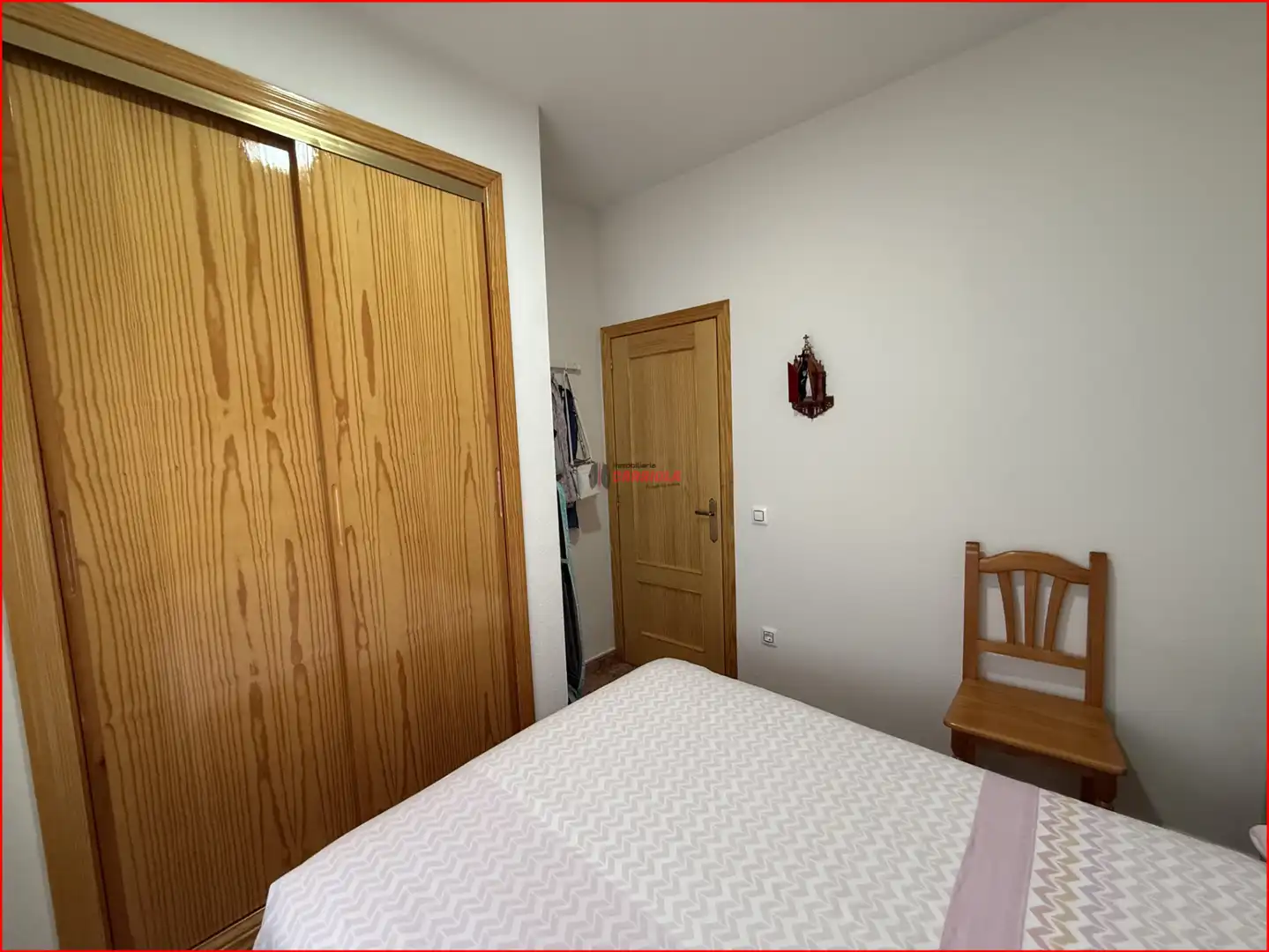 Habitación de Casa adosada en venta en El Casar de Escalona con Aire acondicionado, Calefacción y Trastero