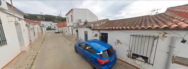 Casa adosada en Venta en Calle Santa Barbara en Minas de Riotinto