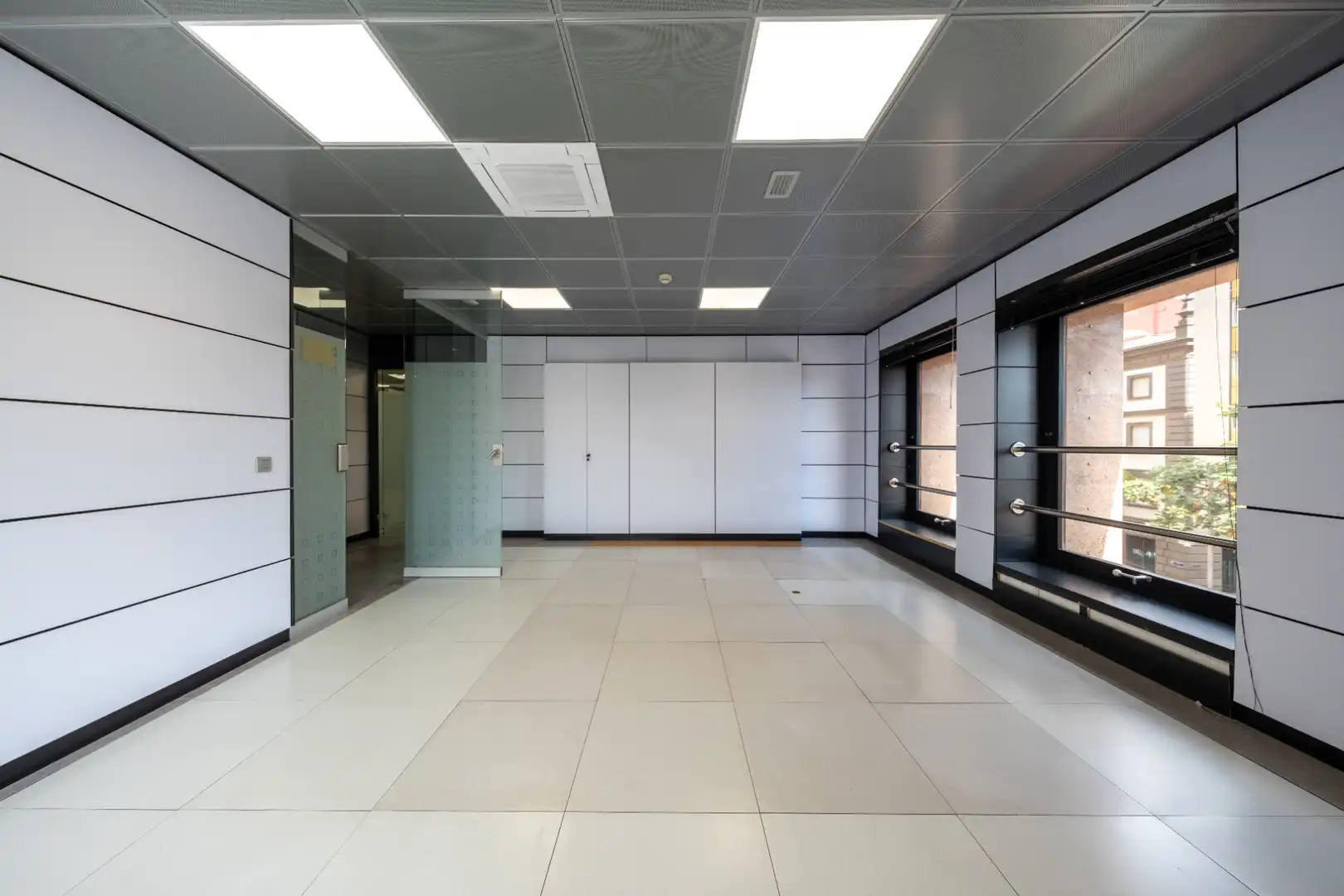 Office space with lift for sale in Calle Bravo Murillo, imagen 22