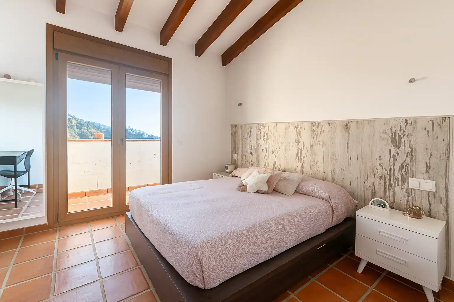 Habitación de Casa o chalet en venta en Istán con Aire acondicionado, Jardín privado y Piscina