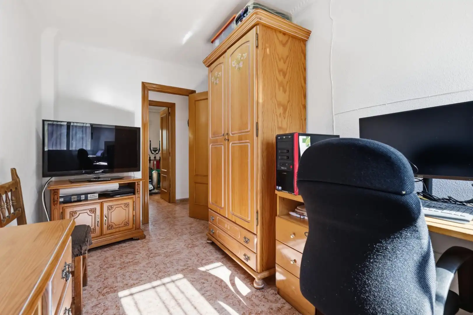 Habitación de Casa o chalet en venta en Vilamarxant con Aire acondicionado, Calefacción y Jardín privado