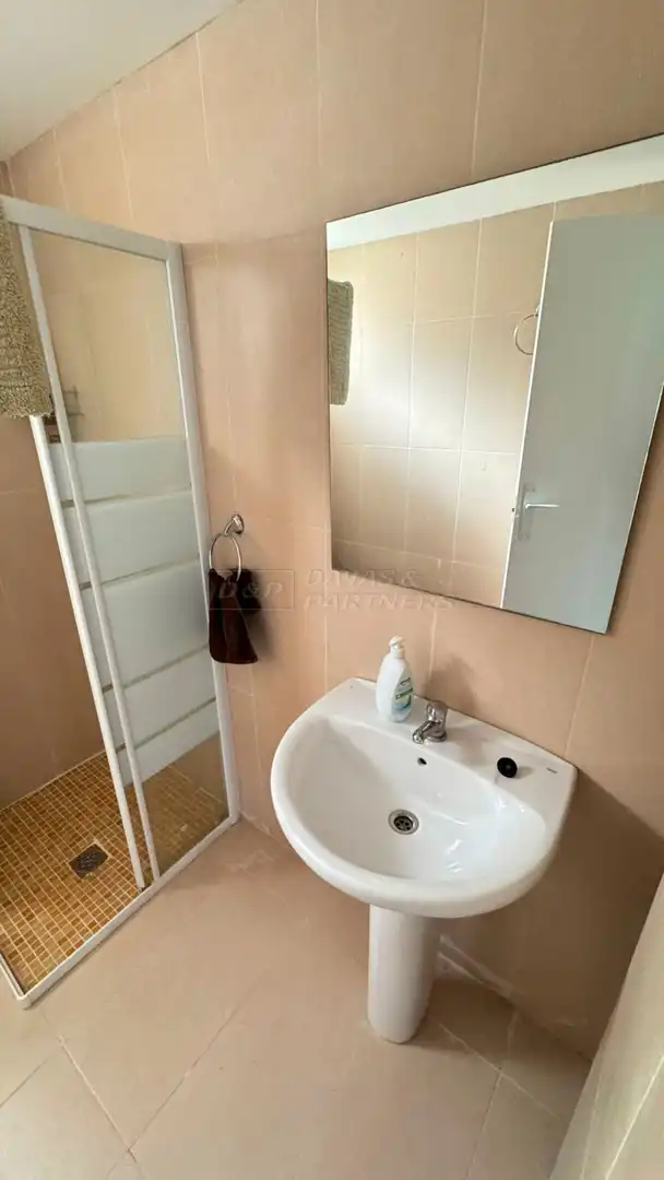 Country homes for sale in Camino Alto de las Atalayas, Llano de Brujas