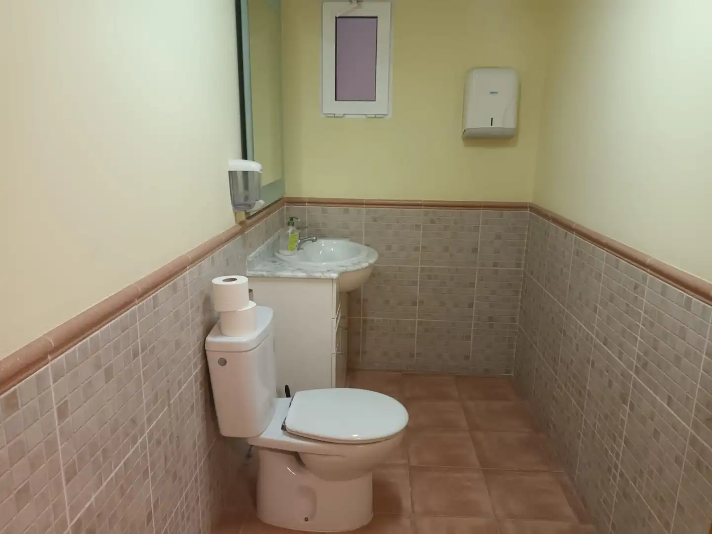 Bathroom of Ground floor for sale in Ontinyent  with Air Conditioner