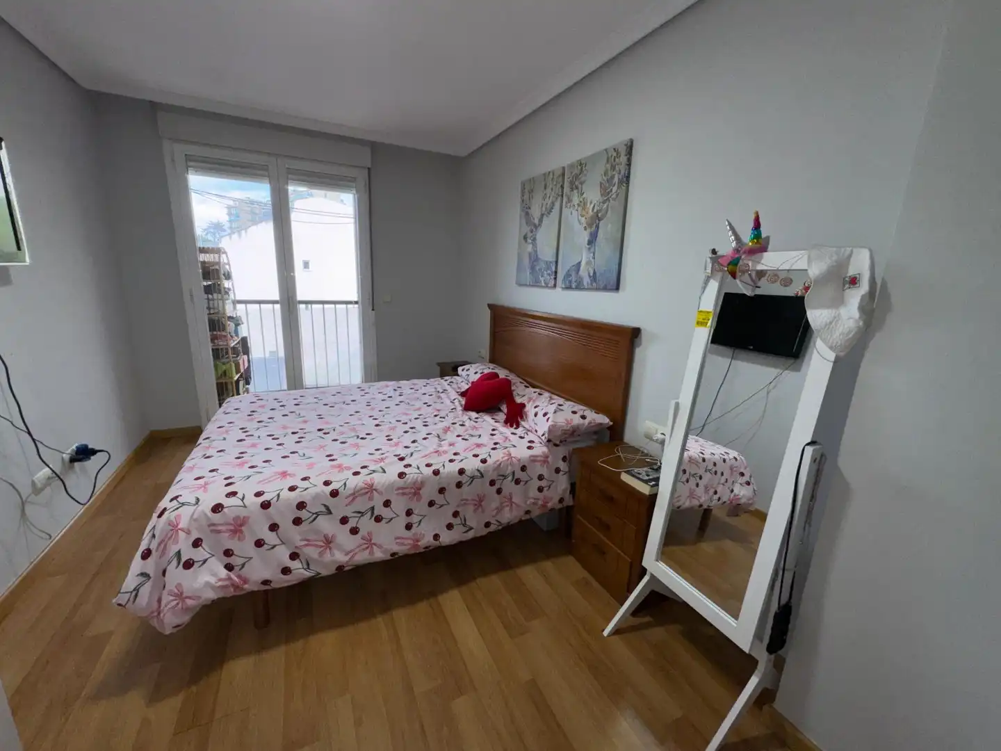Dormitori de Apartament en venda en Ponferrada amb Calefacció, Terrassa i Traster