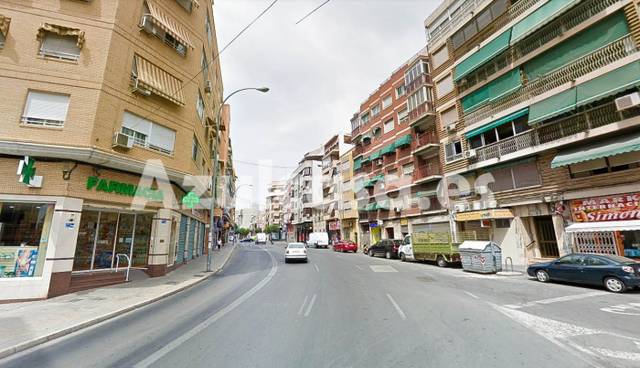 Local comercial en Venta en Campoamor