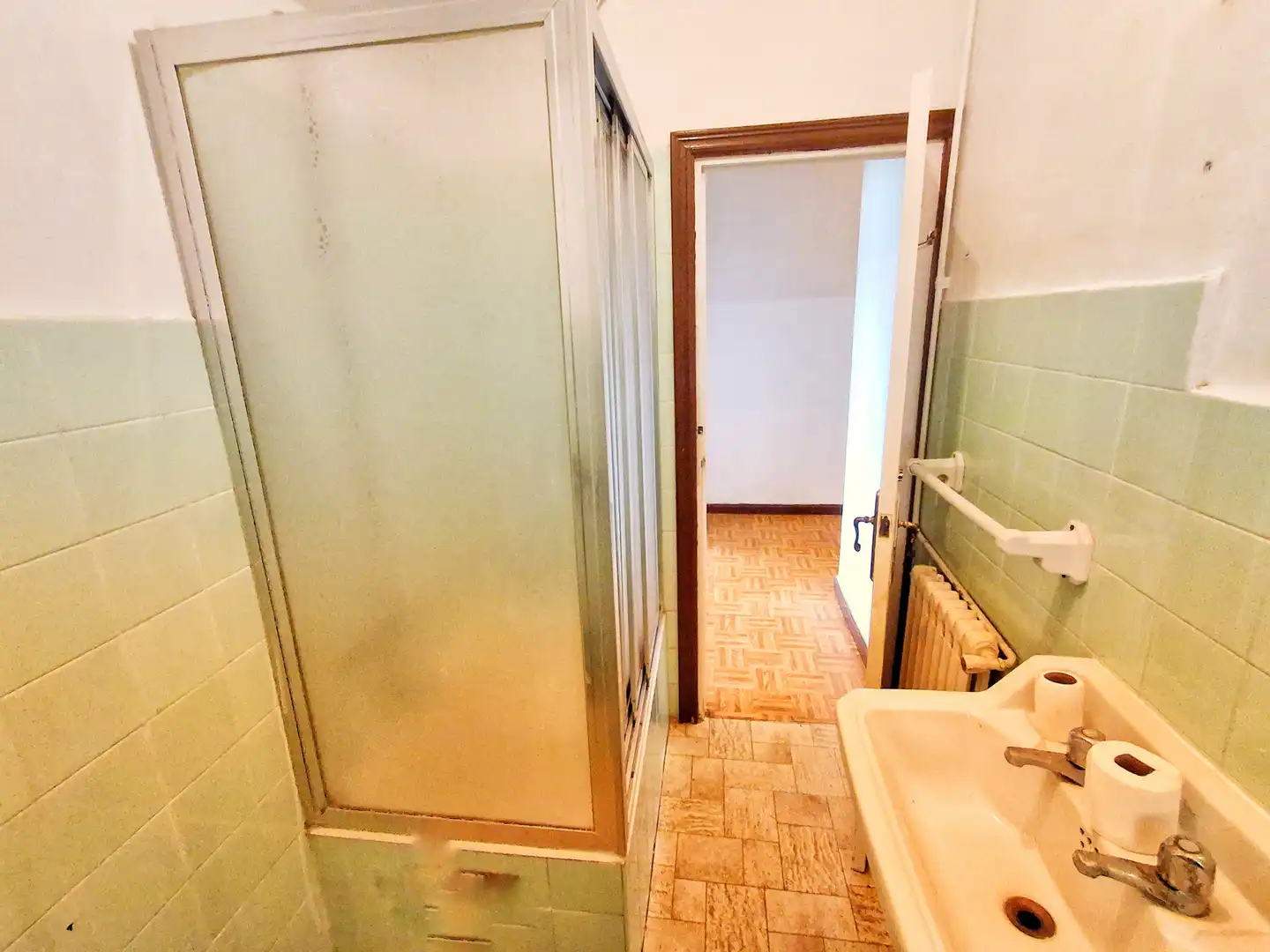 Baño de Piso en venta en Aranda de Duero con Calefacción, Trastero y Horno