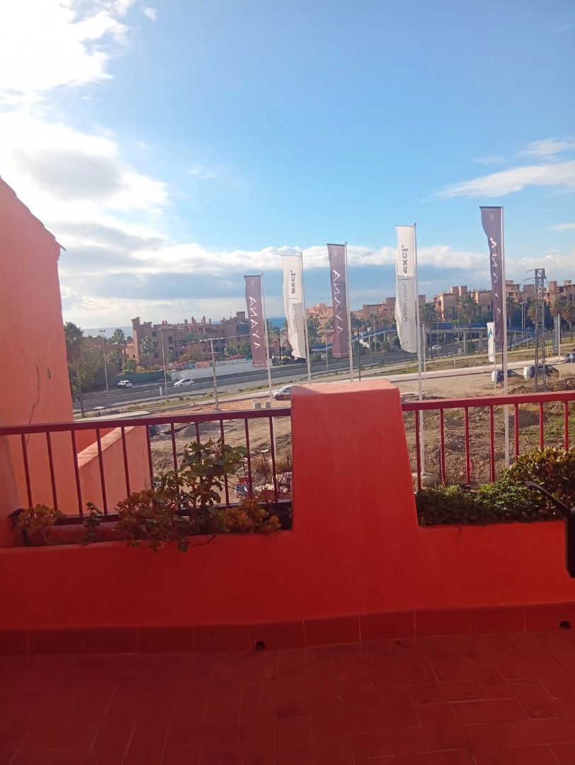 Vista exterior de Casa o xalet de lloguer en Estepona