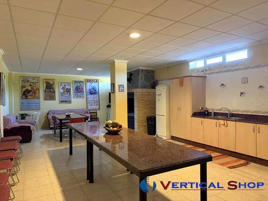 Casa o xalet en venda en Yecla amb Aire condicionat i Calefacció