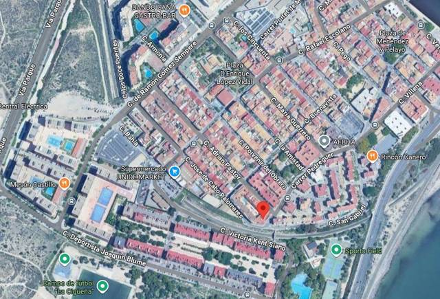 Garaje en Venta en Calle PEDREGUER en San Gabriel