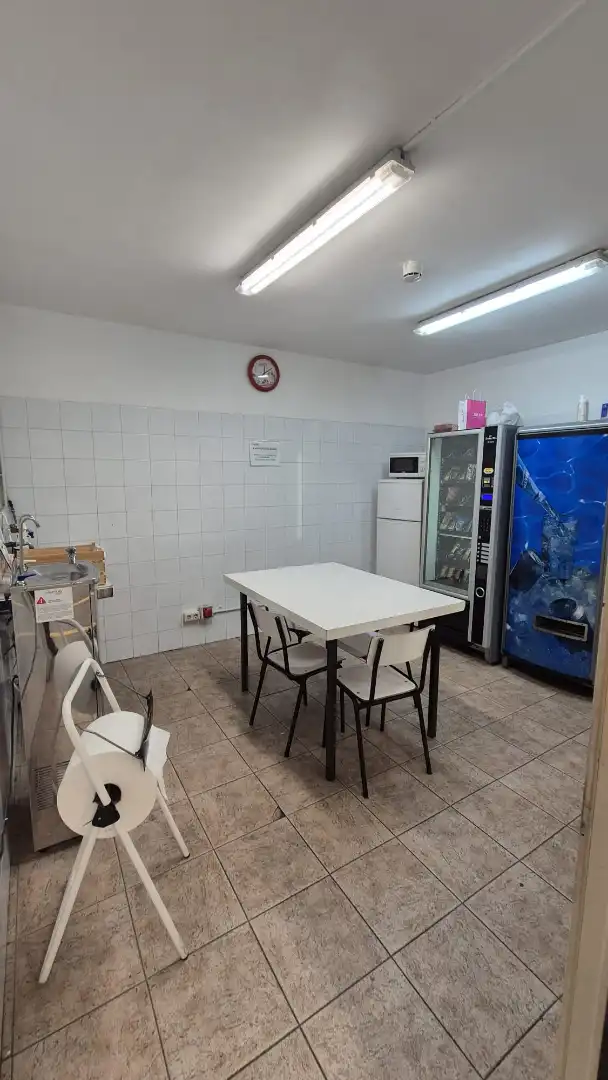 Industrial building for sale in Carrer Marie Curie 16, imagen 6