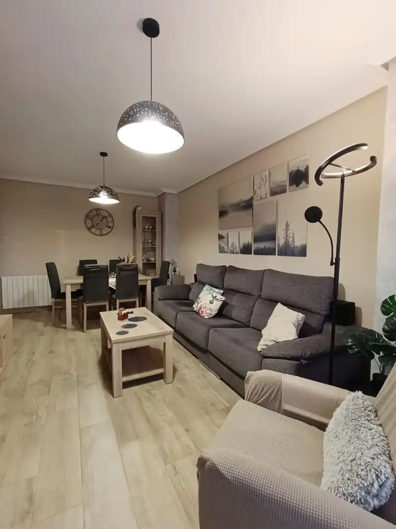 Sala de estar de Casa o chalet en venta en Ciudad Real con Aire acondicionado, Calefacción y Parquet