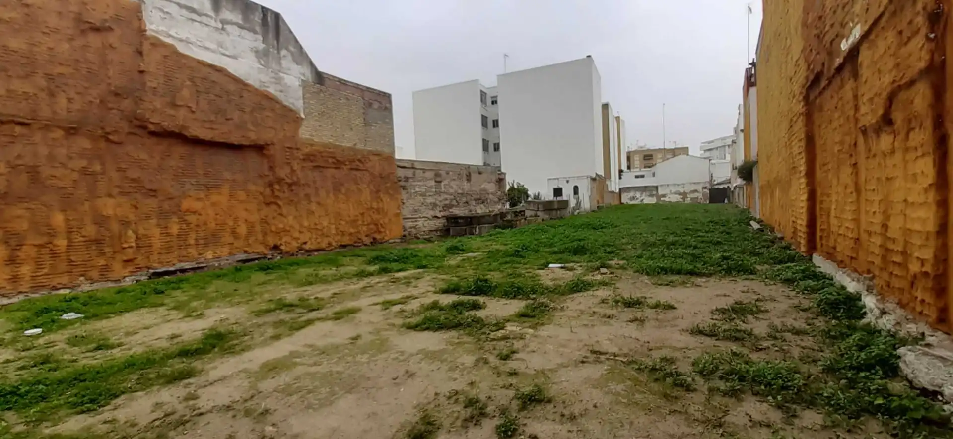 Terreny residencial en venda a Calle Juan Agustín Palomar 35