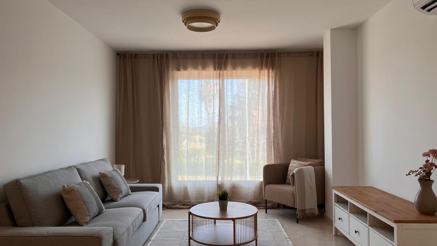 Living room of Flat to rent in Betxí  with Air Conditioner, Storage room and Furnished