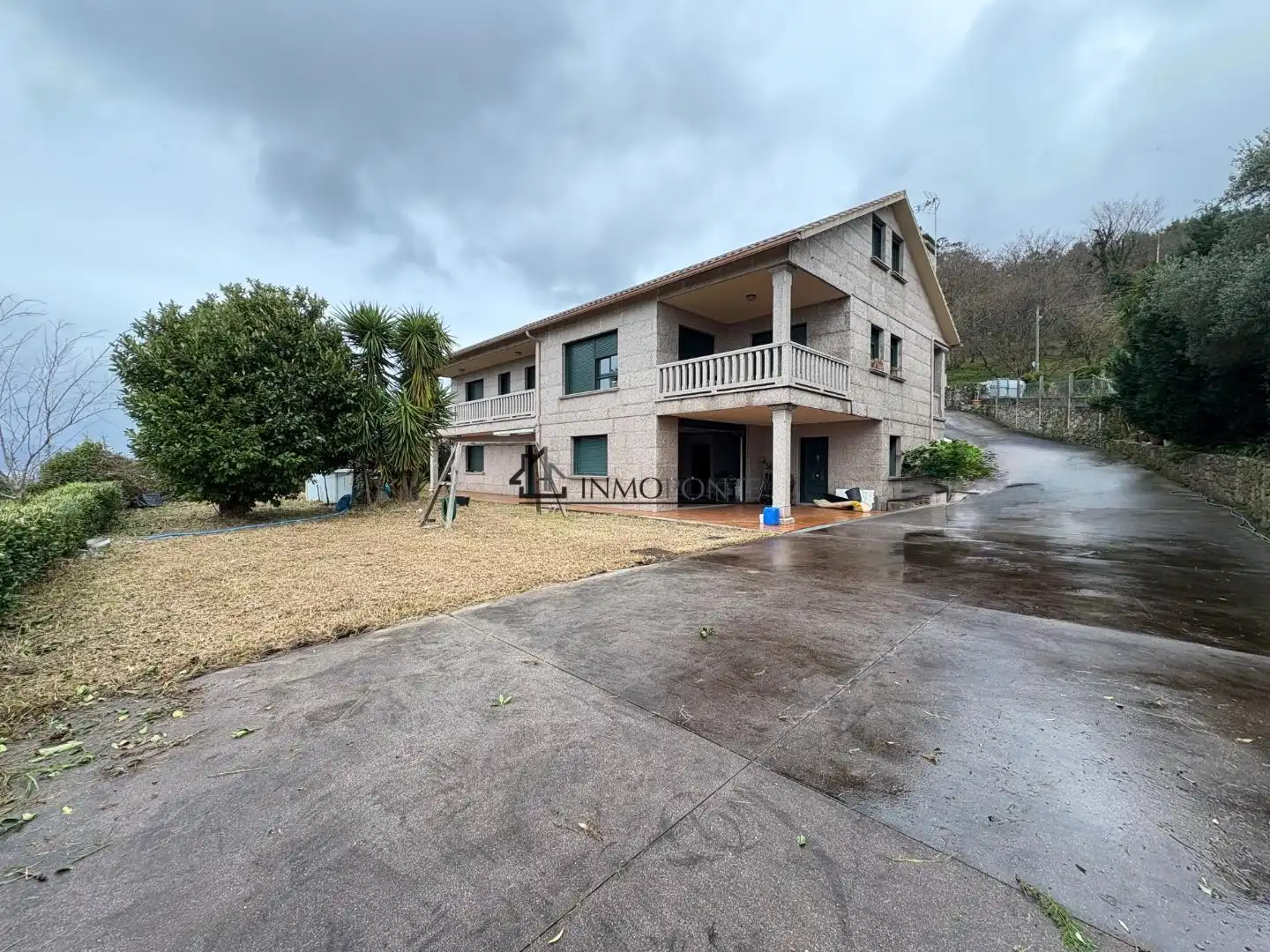 Exterior view of Houses for sale in Marín