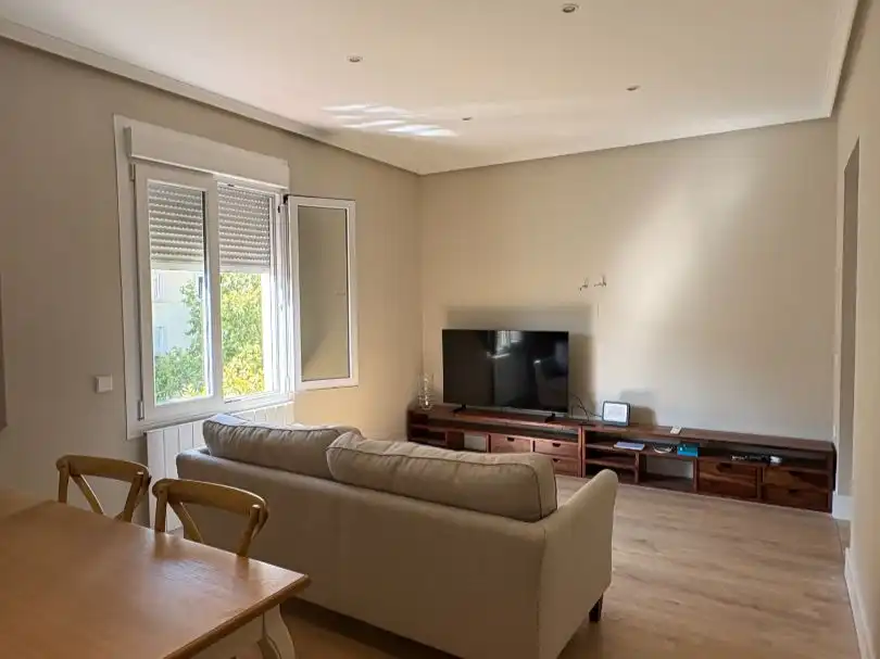Sala de estar de Piso en venta en Villanueva de la Cañada con Aire acondicionado