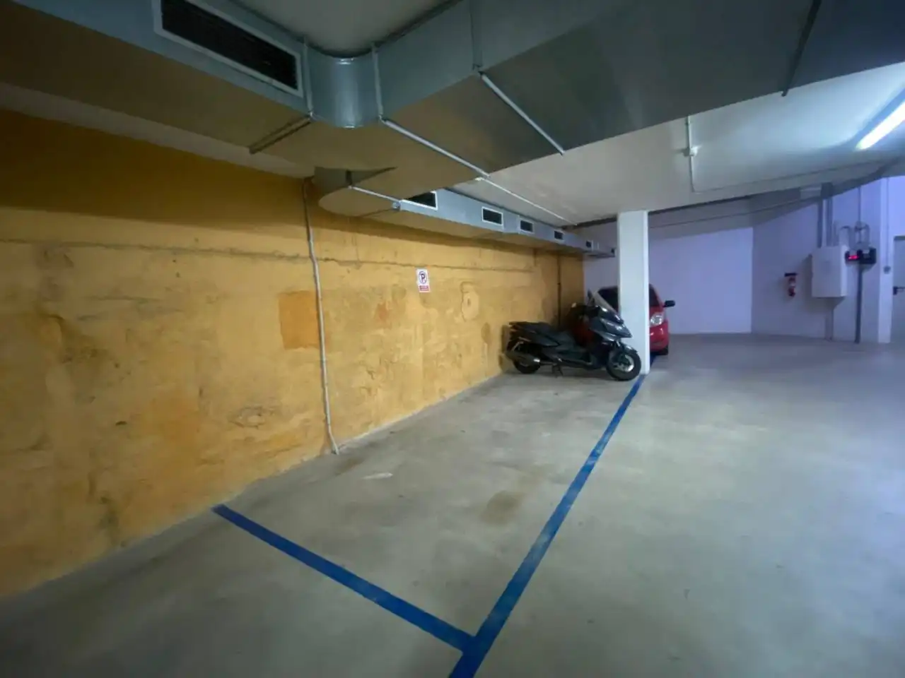 Parcheggio con ascensore in vendita a Rambla DE LA GENERALITAT 21