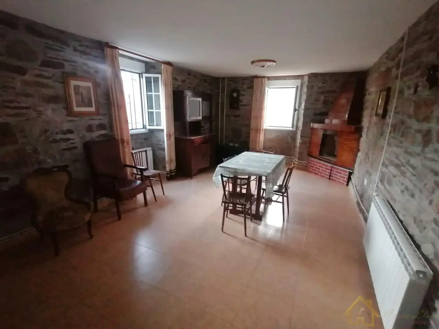 Dining room of Houses for sale in Castroverde  with Heating, Storage room and Furnished