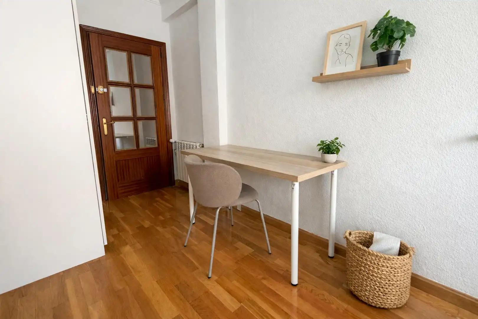 Comedor de Piso de alquiler en Madrid con Calefacción y Lavadora