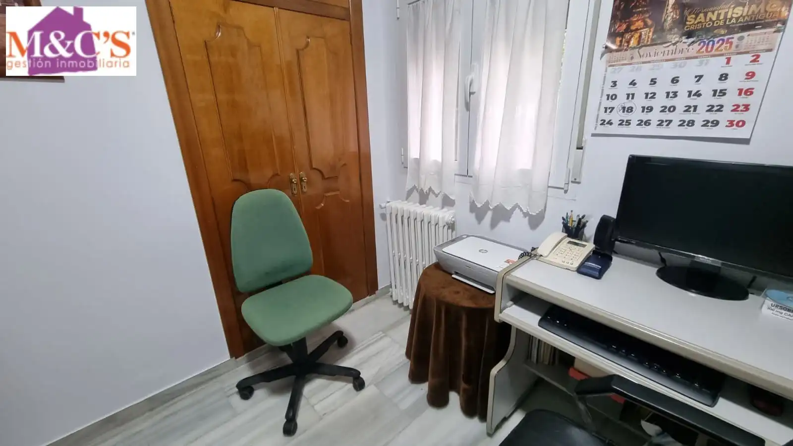 Dormitori de Casa o xalet en venda en Puertollano amb Aire condicionat, Calefacció i Jardí privat