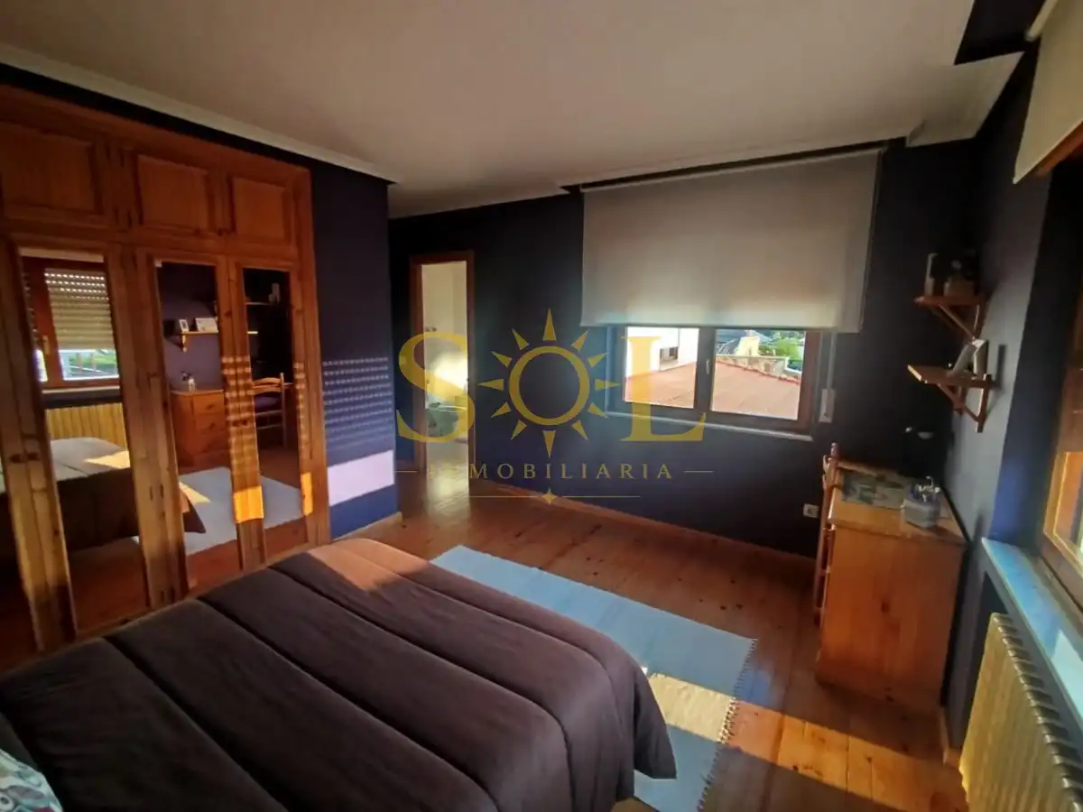 Habitación de Casa o chalet en venta en Carrocera con Calefacción, Jardín privado y Terraza