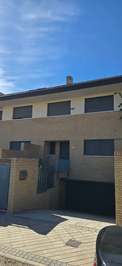 Casa pareada con piscina en venta en Calle de Ibiza, imagen 47