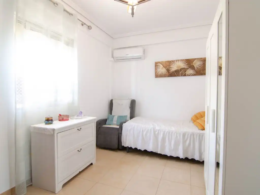 Dormitori de Casa o xalet en venda en La Rinconada