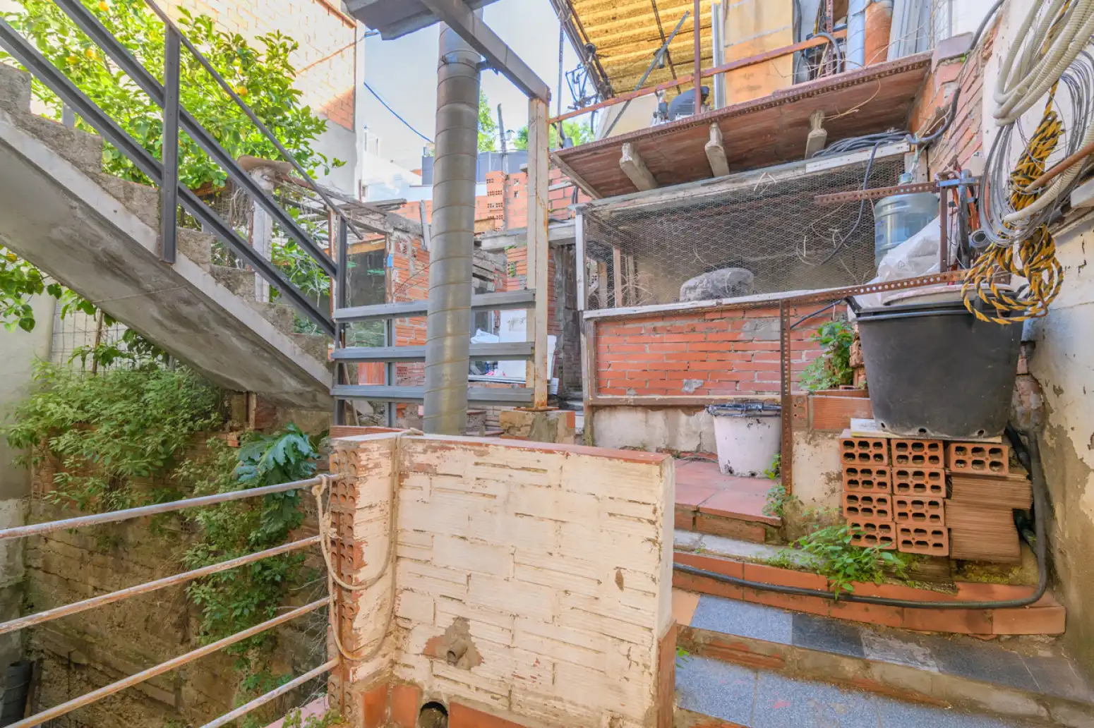 Terrassa de Casa adosada en venda en Sant Climent de Llobregat amb Terrassa i Balcó