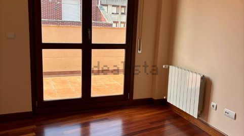 Foto 5 de Dúplex en venta en Calle Ortiz Otáñez, 32, Santoña, Cantabria