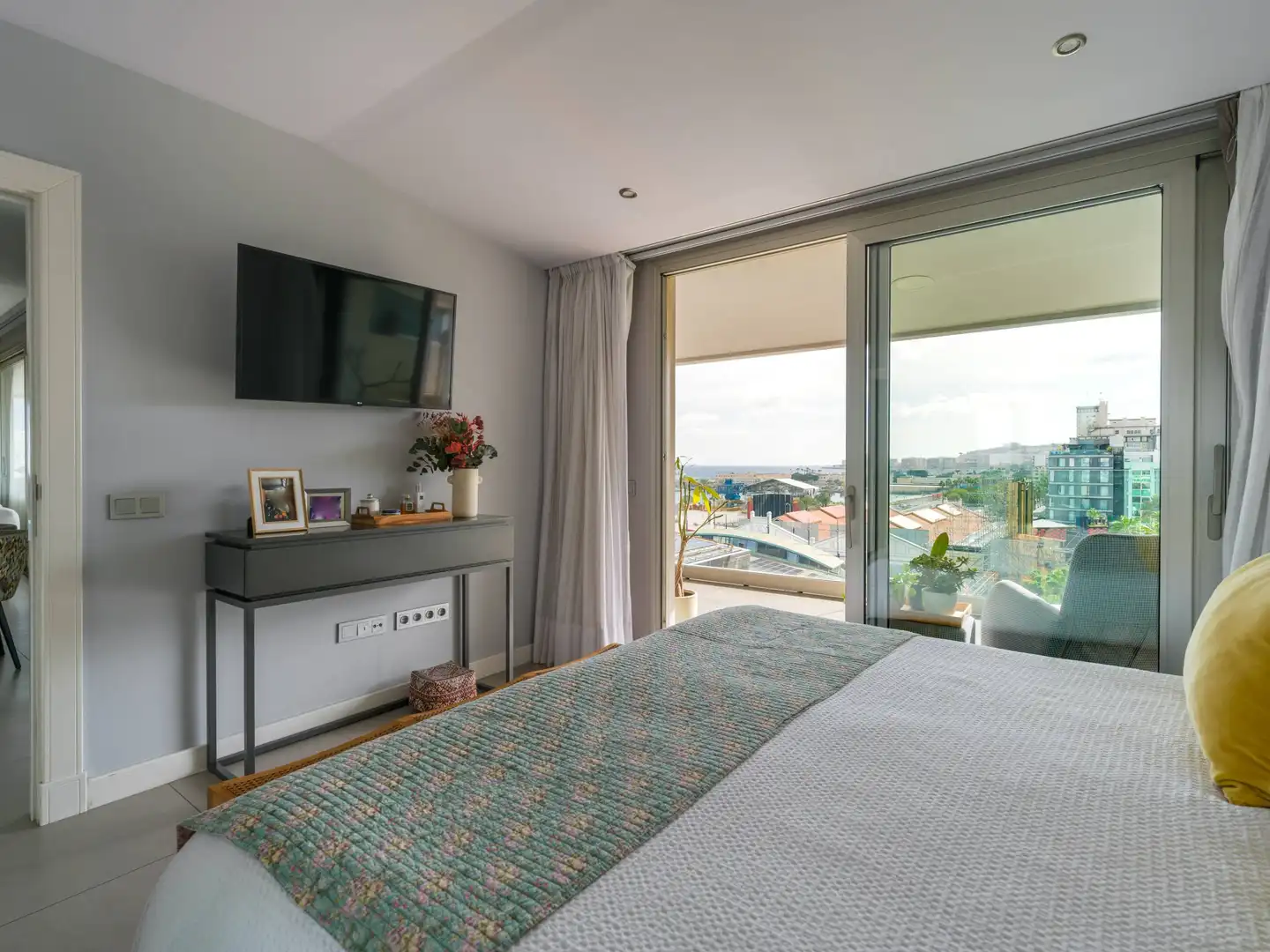 Habitación de Ático en venta en Las Palmas de Gran Canaria con Aire acondicionado, Terraza y Trastero